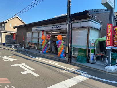 ファミリーマート平安女学院前店