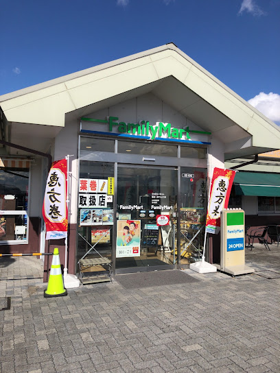 名神　尾張一宮PA（上り）ファミリーマート尾張一宮店