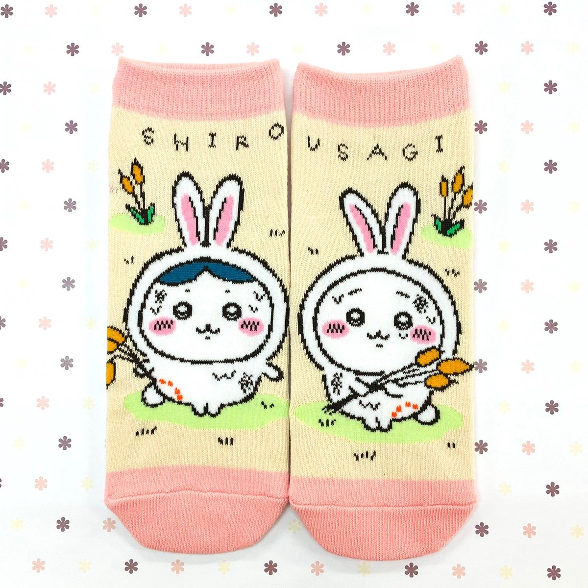 ちいかわいなばの白うさぎソックス