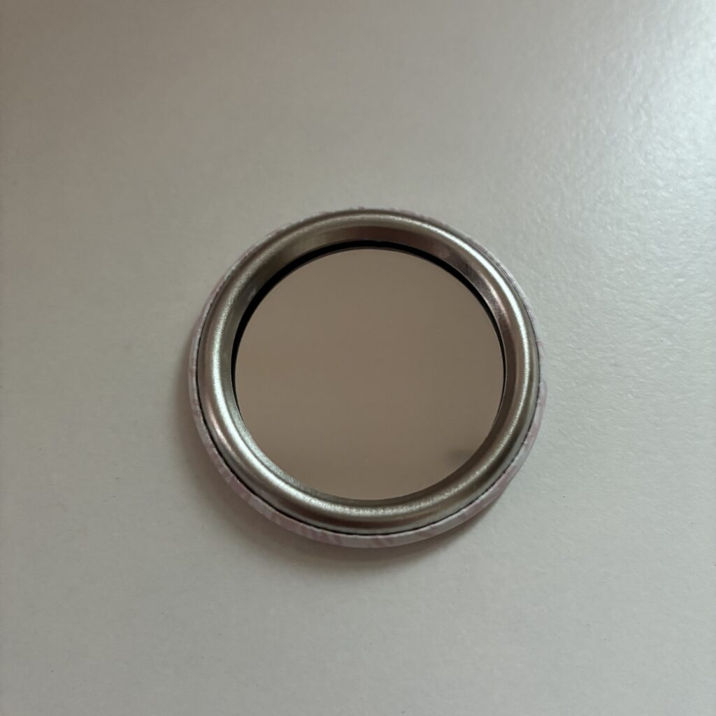 記事執筆者が購入したちいかわミラー